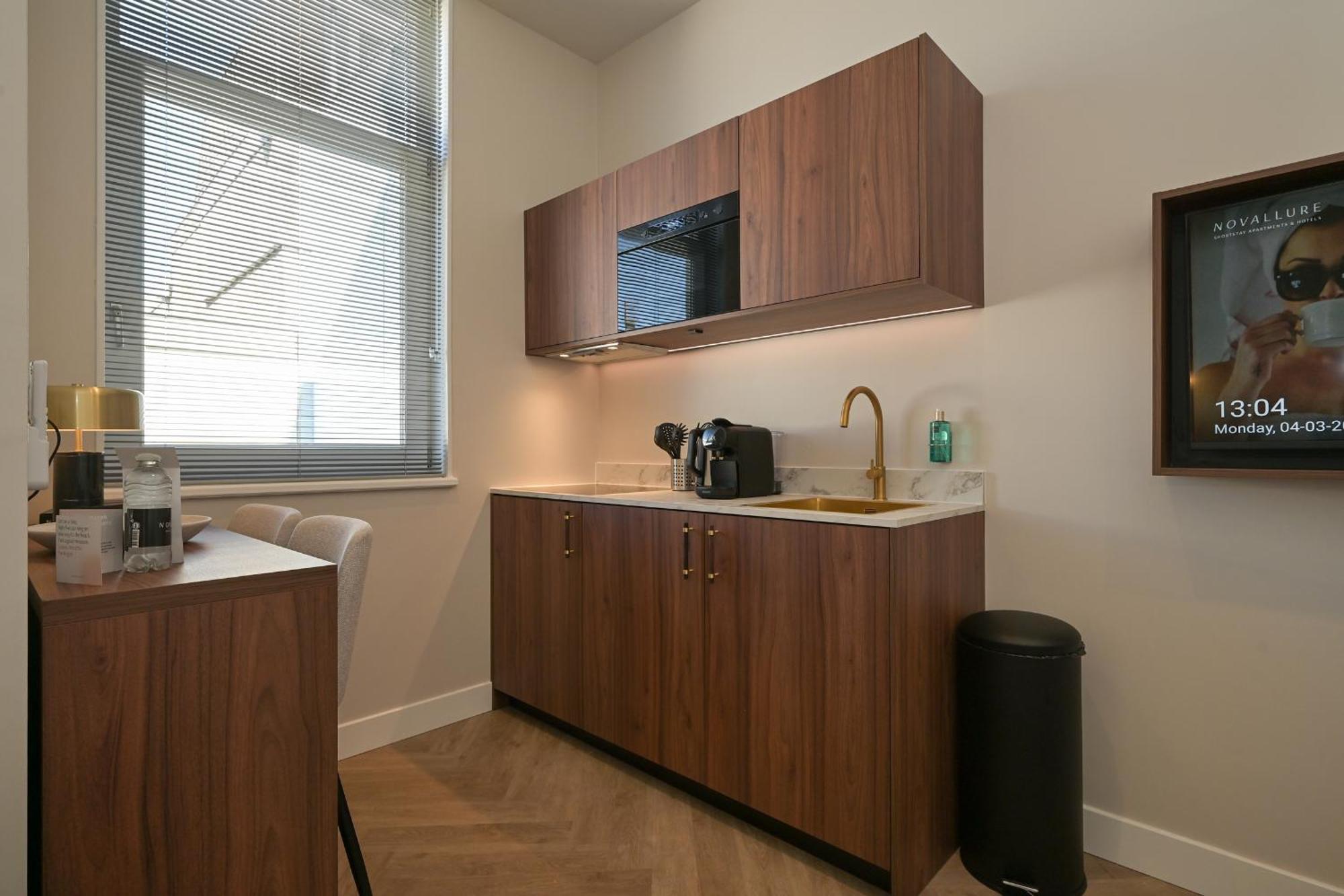 Novallure Downtown - Short Stay Apartments Гаага Екстер'єр фото
